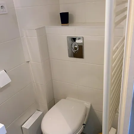 2 Chambres, 5 Personnes, Proche Et Centre Апартаменты