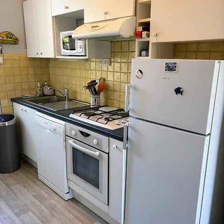 2 Chambres, 5 Personnes, Proche Et Centre